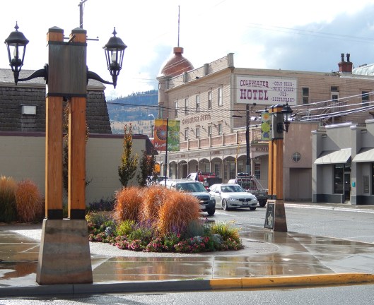 downtown-spirit square