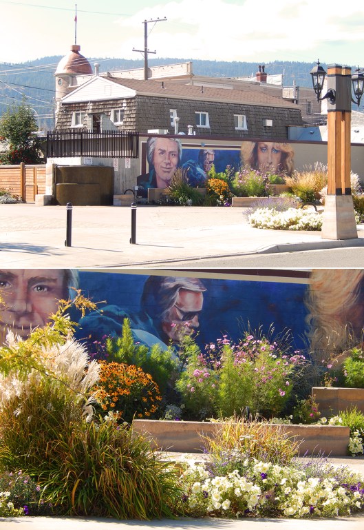 Sunny early fall day at Spirit Square